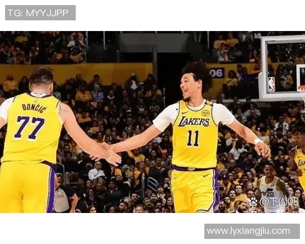 雷迪克：斯玛特是每日观察状态，希望能出战NBA杯14决赛