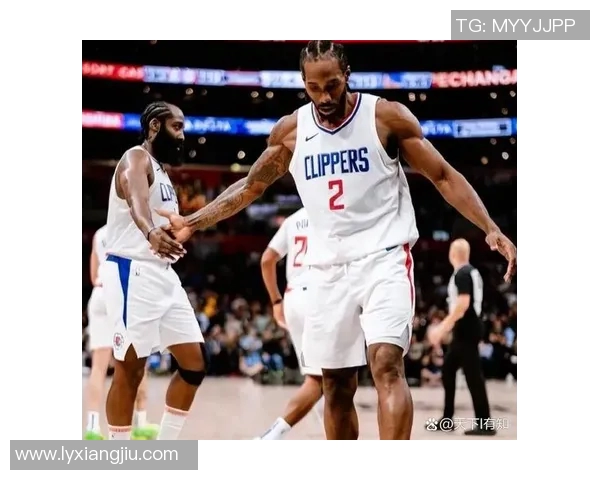 场均40分！伦纳德哈登联手发威，快船6连胜成联盟顶级强队